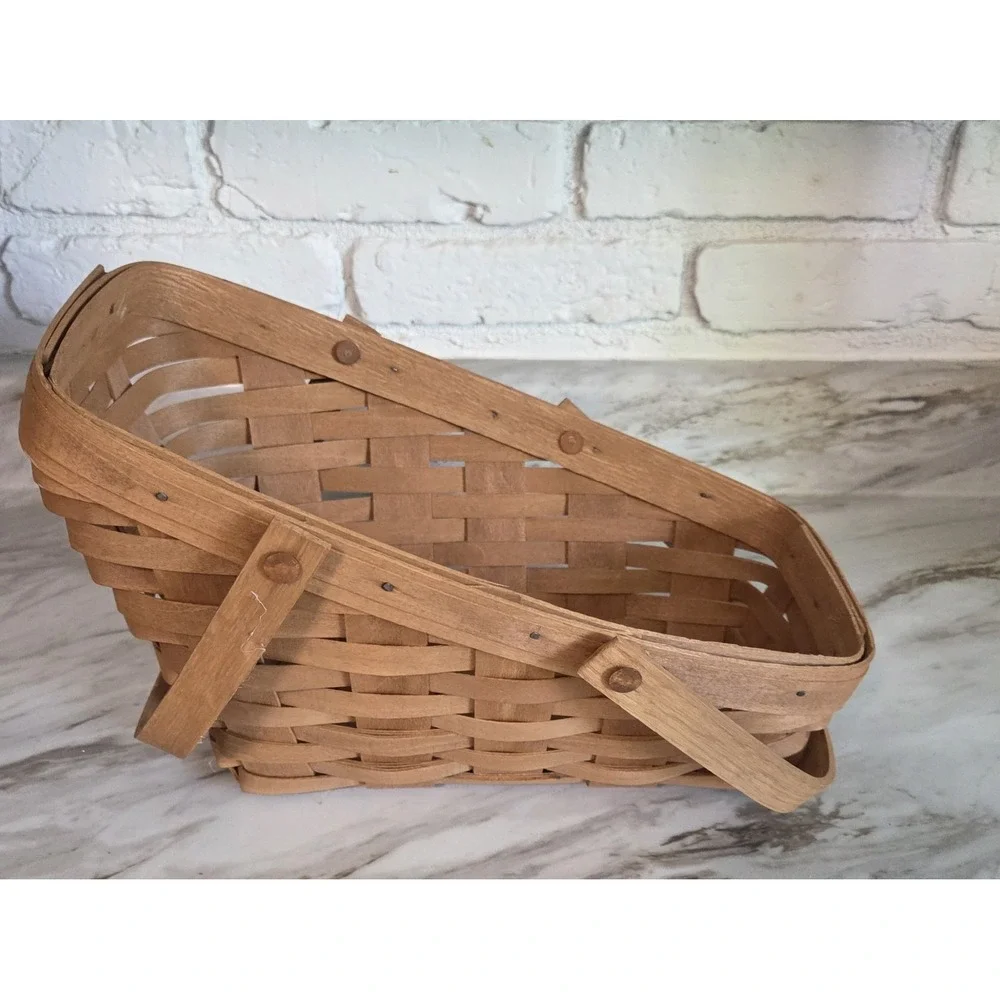 Longaberger 1988 Vintage Carrying‎ Vegetable Basket Swing Handles 80's Signed